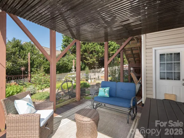 $675,000 | 95 Driftstone Circle, Arden, NC 28704