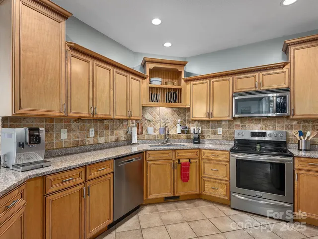 $695,000 | 95 Driftstone Circle, Arden, NC 28704