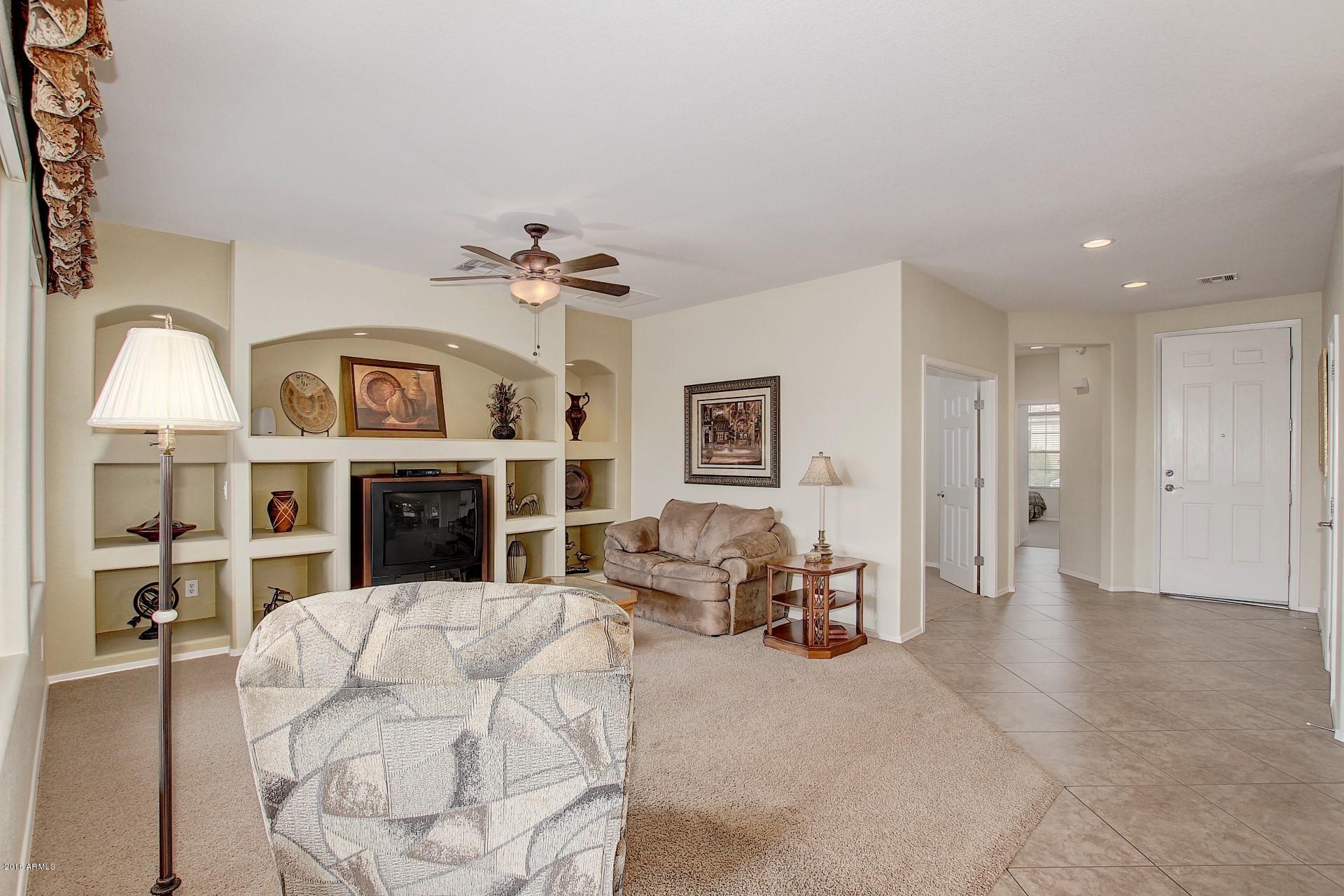 4663 East Rakestraw Lane Gilbert, AZ 85298 - Photo 13 of 33 Living Room