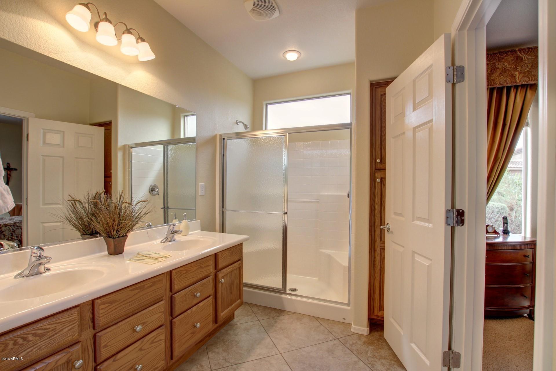4663 East Rakestraw Lane Gilbert, AZ 85298 - Photo 25 of 33 Master Bath