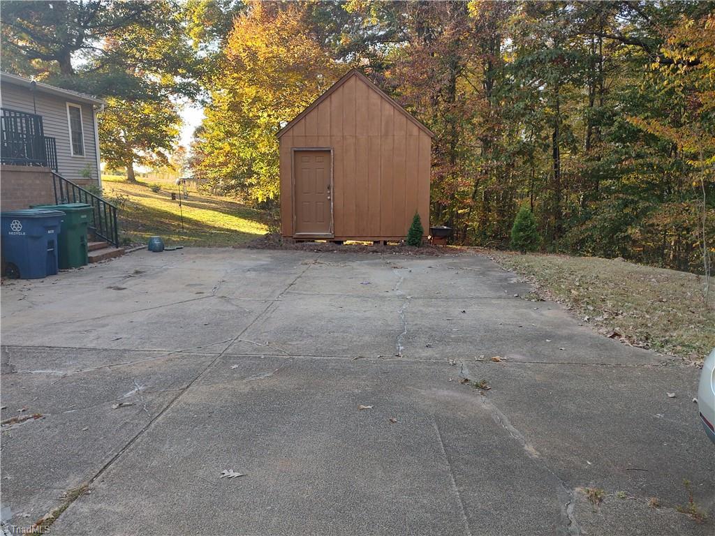 845 Sardis Church Road Madison, NC 27025 - Photo 5 of 6 Gallery Image 5