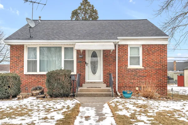 $130,100 | 17617 Burnham Avenue, Lansing, IL 60438