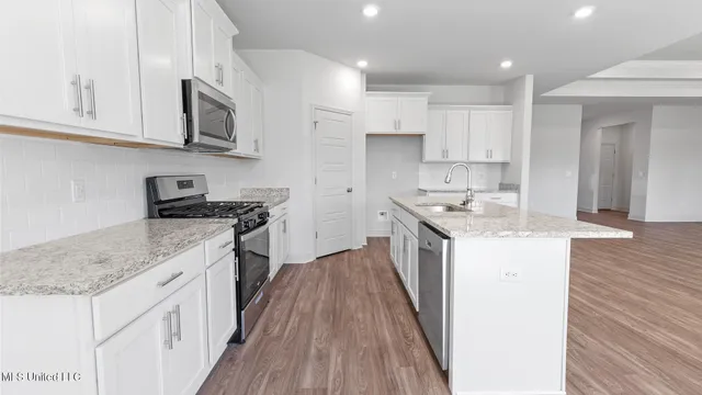 $403,704 | 107 Saratoga Spgs Avenue, Clinton, MS 39056