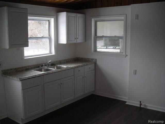 7452 Ore Lake Road Brighton, MI 48116 - Photo 6 of 21 DSCN8650.jpg