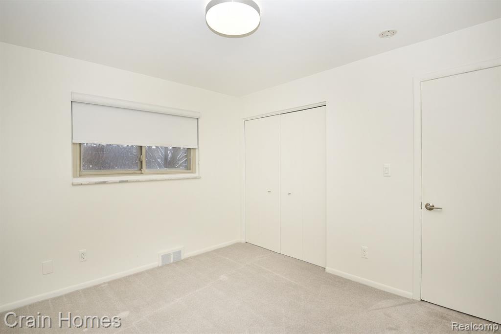 910 North Adams Road, Unit 2 Birmingham, MI 48009 - Photo 16 of 21