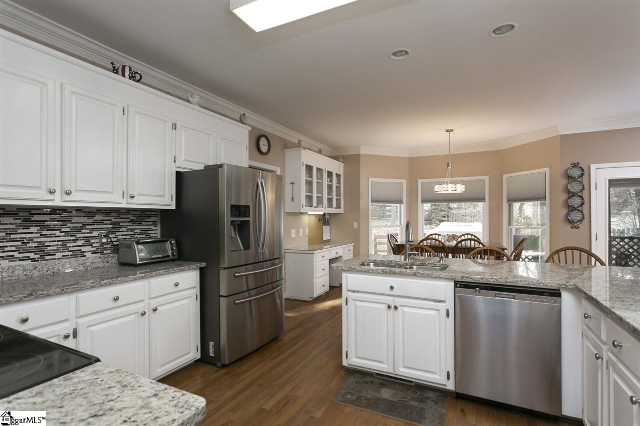 11 Huntsman Court Simpsonville, SC 29680 - Photo 11 of 33 Gallery Image 11