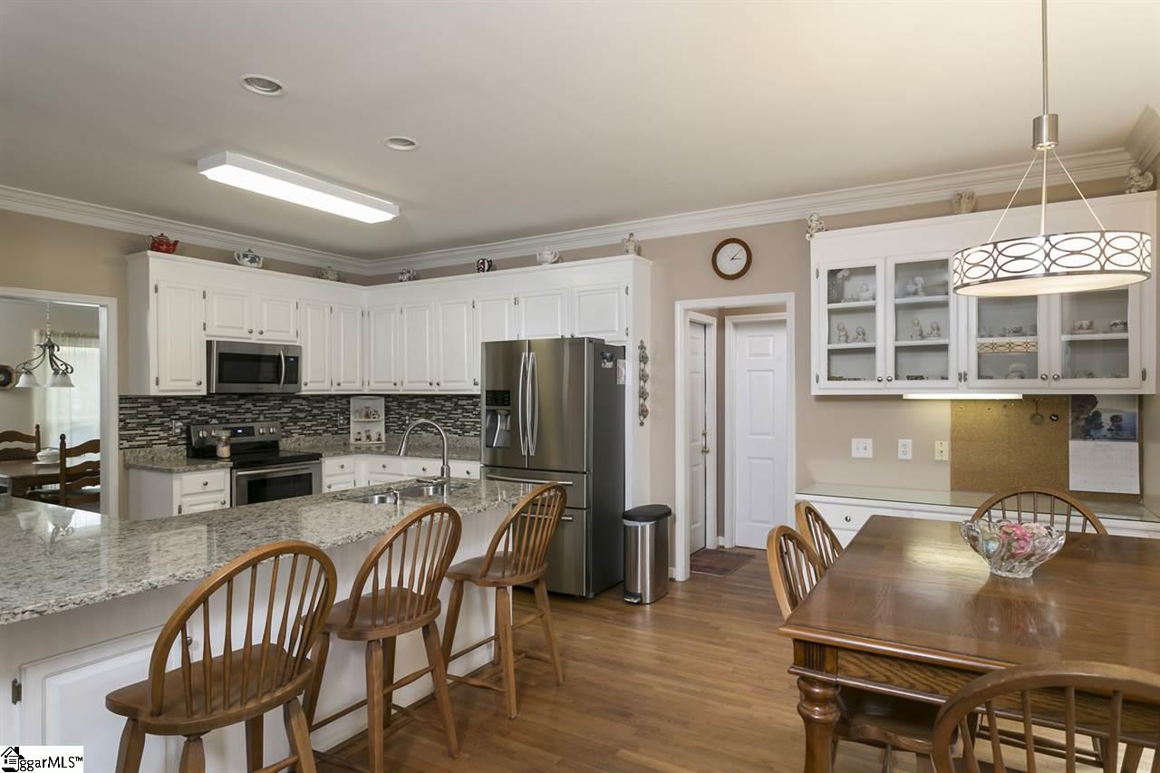 11 Huntsman Court Simpsonville, SC 29680 - Photo 14 of 33 Gallery Image 14