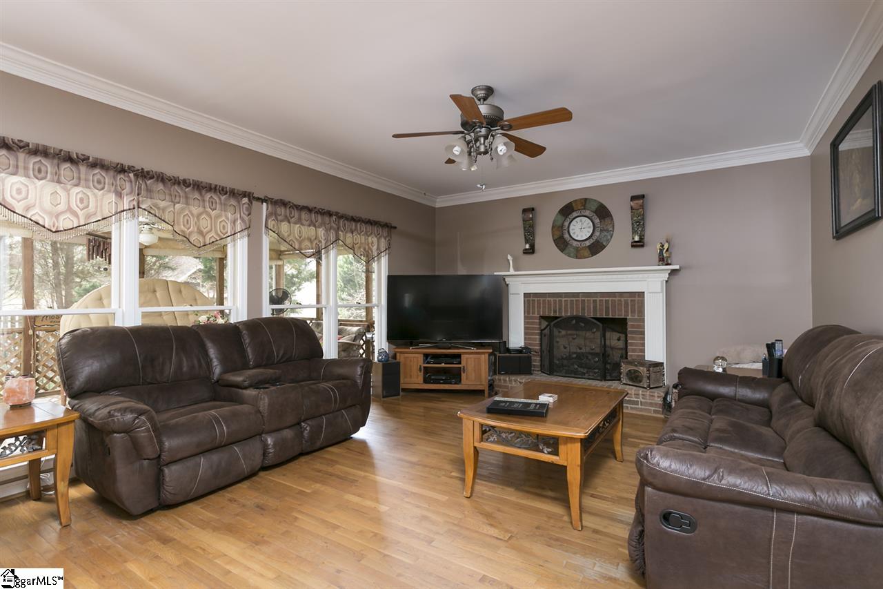 11 Huntsman Court Simpsonville, SC 29680 - Photo 17 of 33 Gallery Image 17