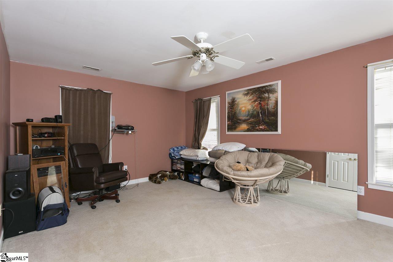 11 Huntsman Court Simpsonville, SC 29680 - Photo 29 of 33 Gallery Image 29