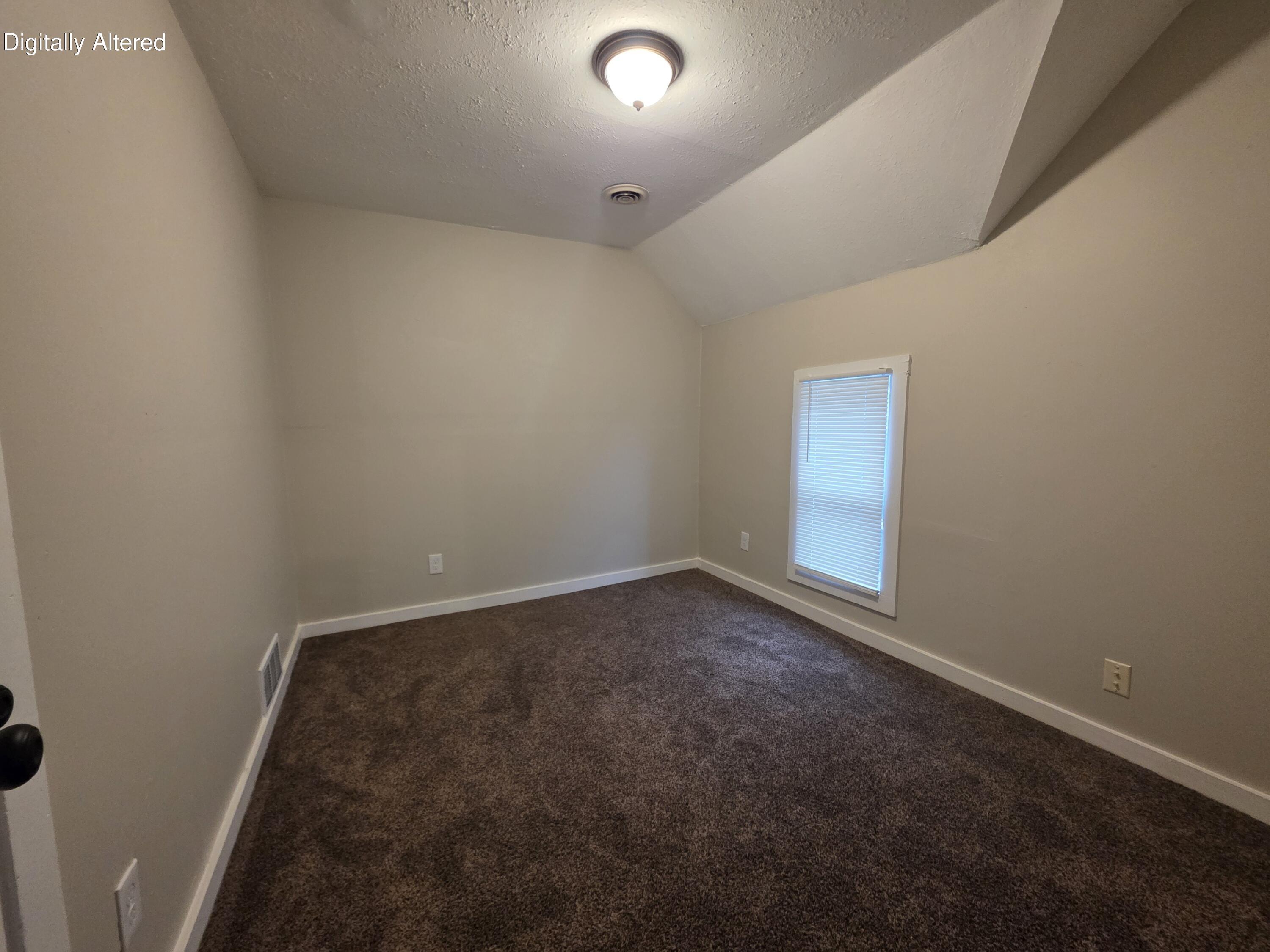 1617 Hamilton Street Racine, WI 53404 - Photo 16 of 21 20260917_165228