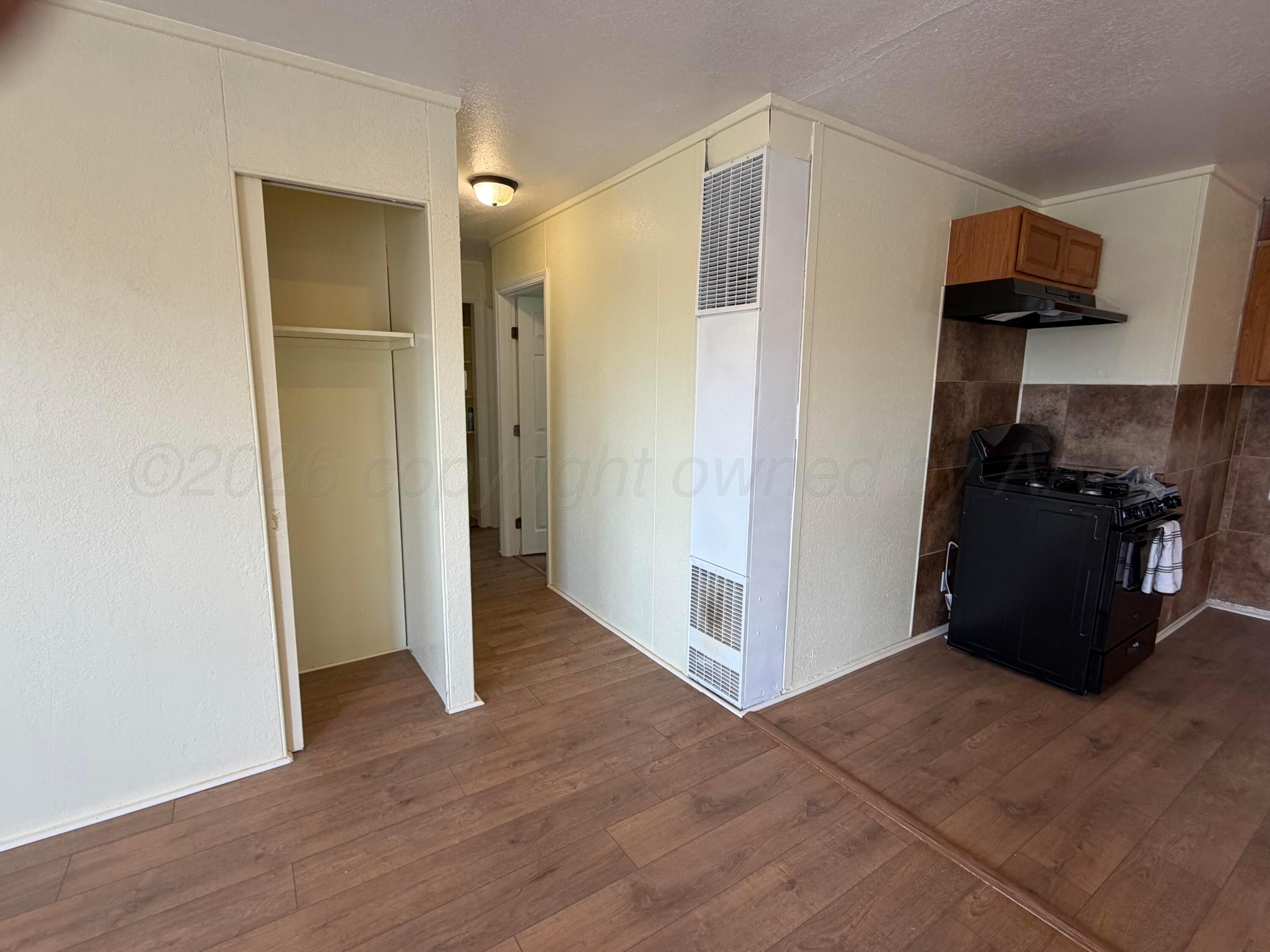 1012 Harper Street Amarillo, TX 79107 - Photo 27 of 34 Coat Closet