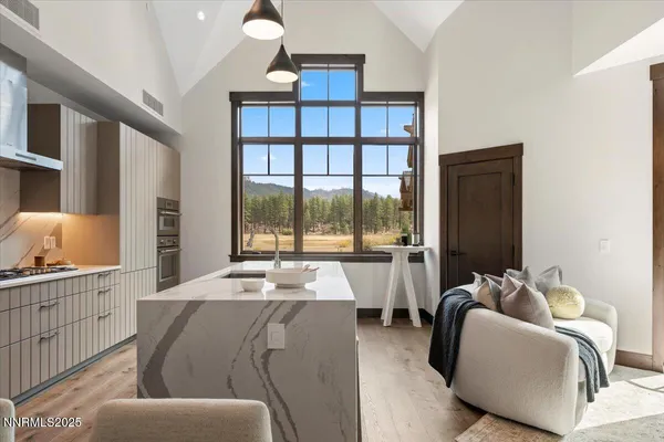 $4,275,000 | 36 Beach Club Drive, Unit 606, Stateline, NV 89449