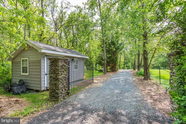 $1,695,000 | 80 Linvale Road, Ringoes, NJ 08551