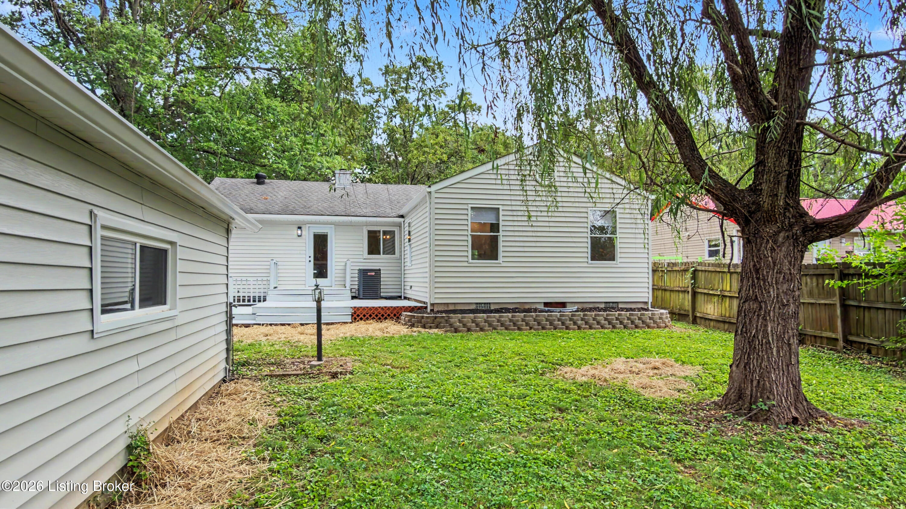 2813 Rio Rita Avenue Louisville, KY 40220 - Photo 43 of 44 2813 Rio Rita Avenue-47