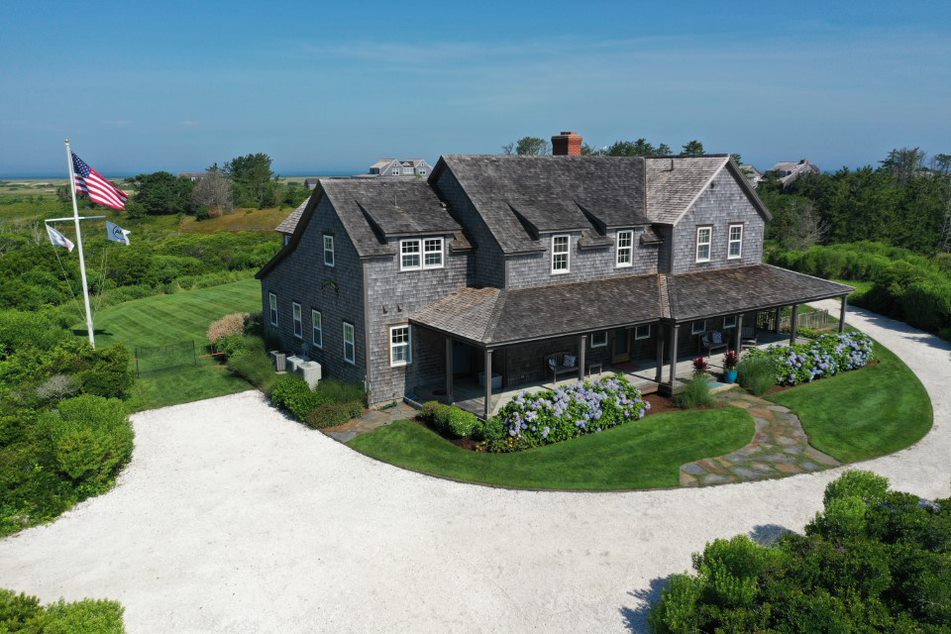 179 Eel Point Road Nantucket, MA 02554 - Photo 3 of 53