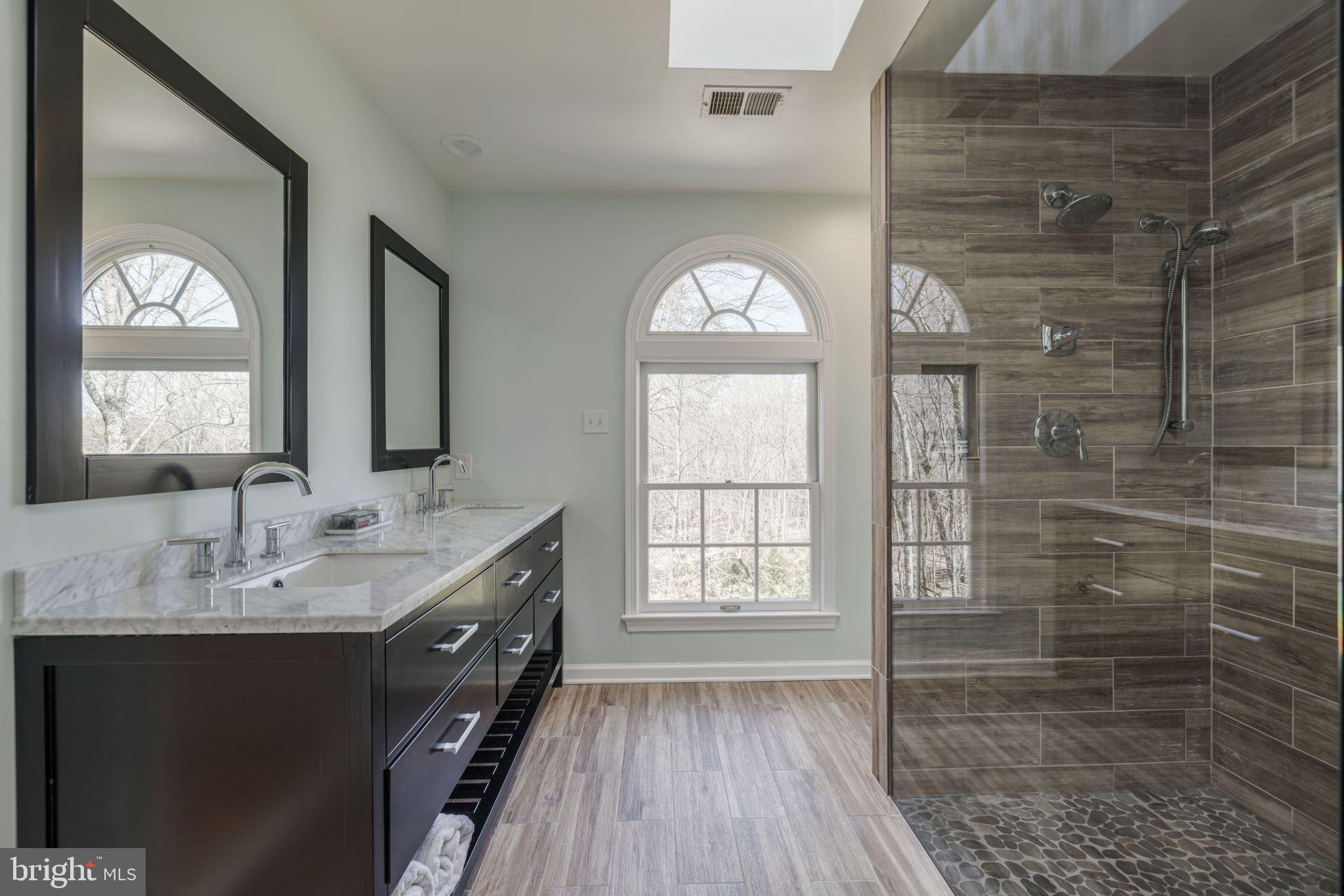 9800 Hall Road Potomac, MD 20854 - Photo 28 of 59 Tour Photo #53