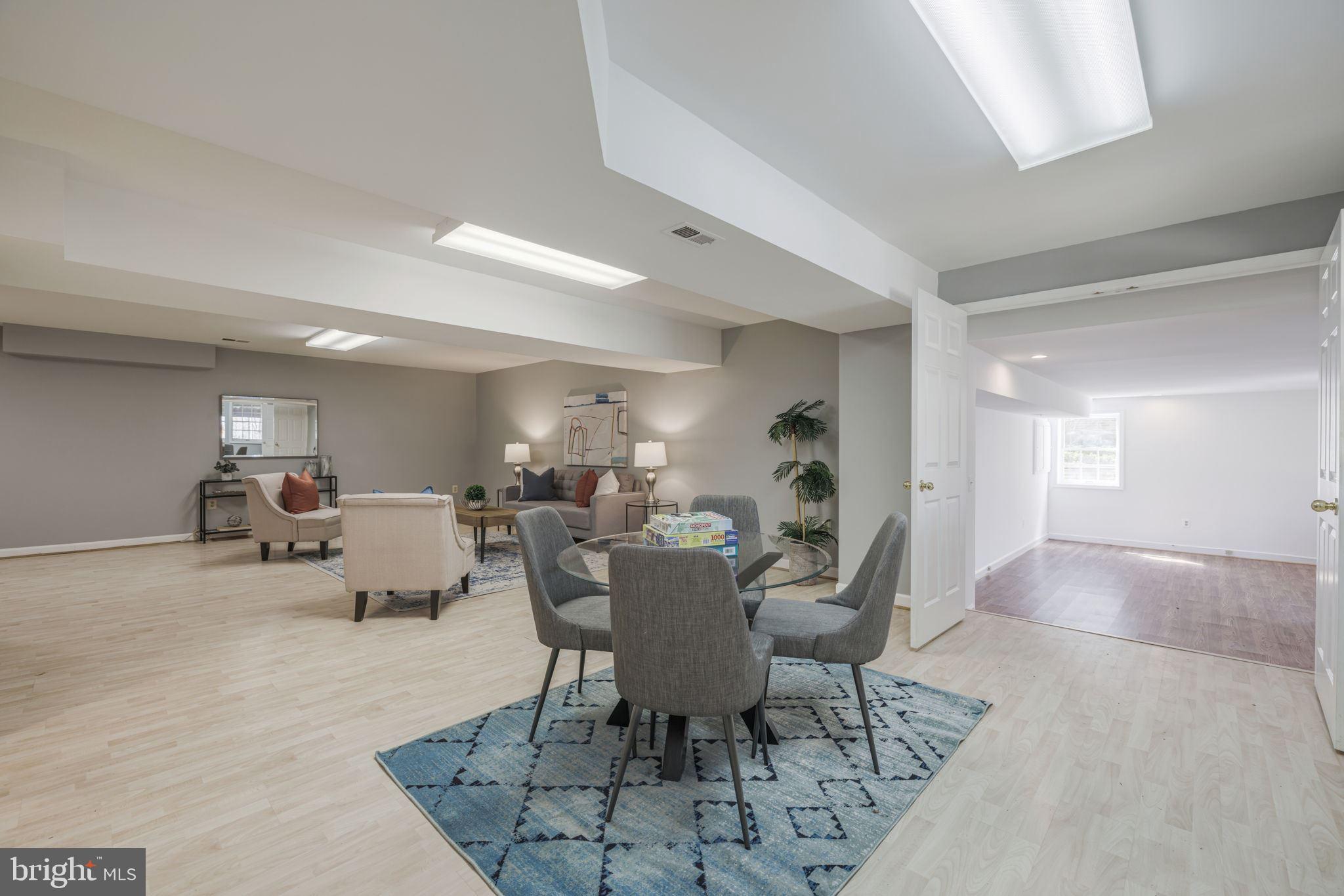 9800 Hall Road Potomac, MD 20854 - Photo 40 of 59 Tour Photo #58