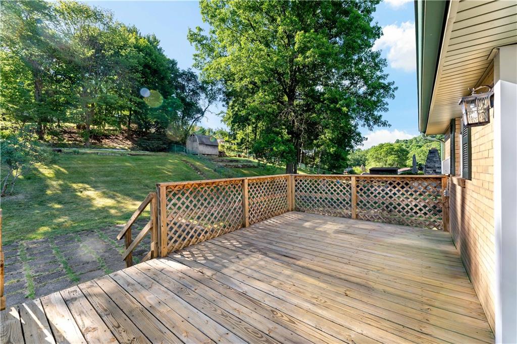 220 Amity Road Glenshaw, PA 15116 - Photo 29 of 44