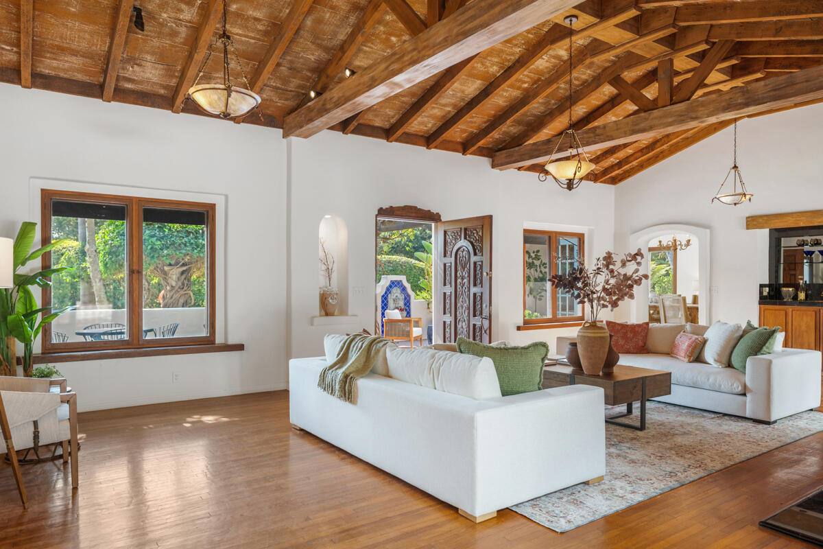 99 La Vuelta Road Montecito, CA 93108 - Photo 12 of 41 Living Room 3