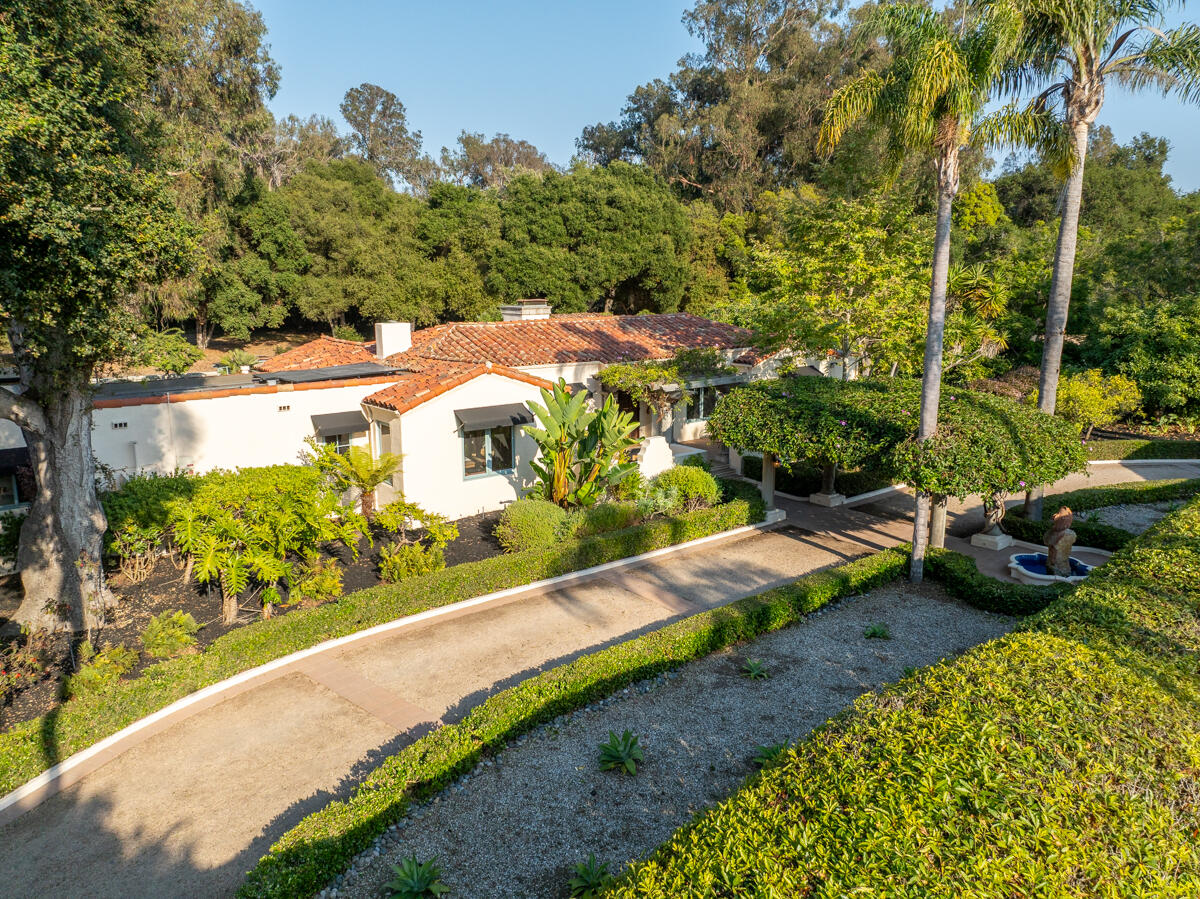 99 La Vuelta Road Montecito, CA 93108 - Photo 5 of 41 DJI_0573