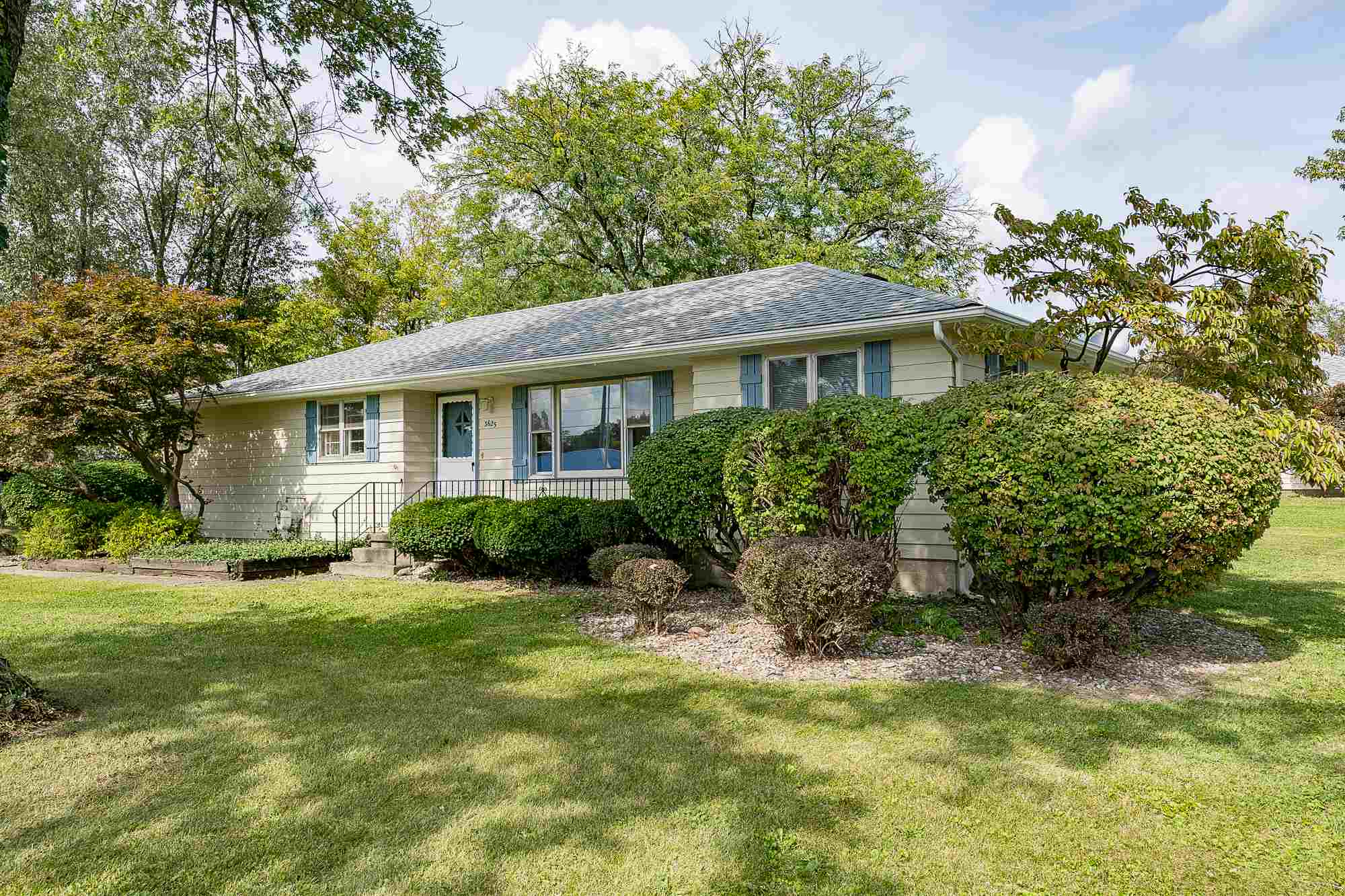 3625 St Joe Center Road Fort Wayne, IN 46835 - Photo 2 of 36 Gallery Image 2
