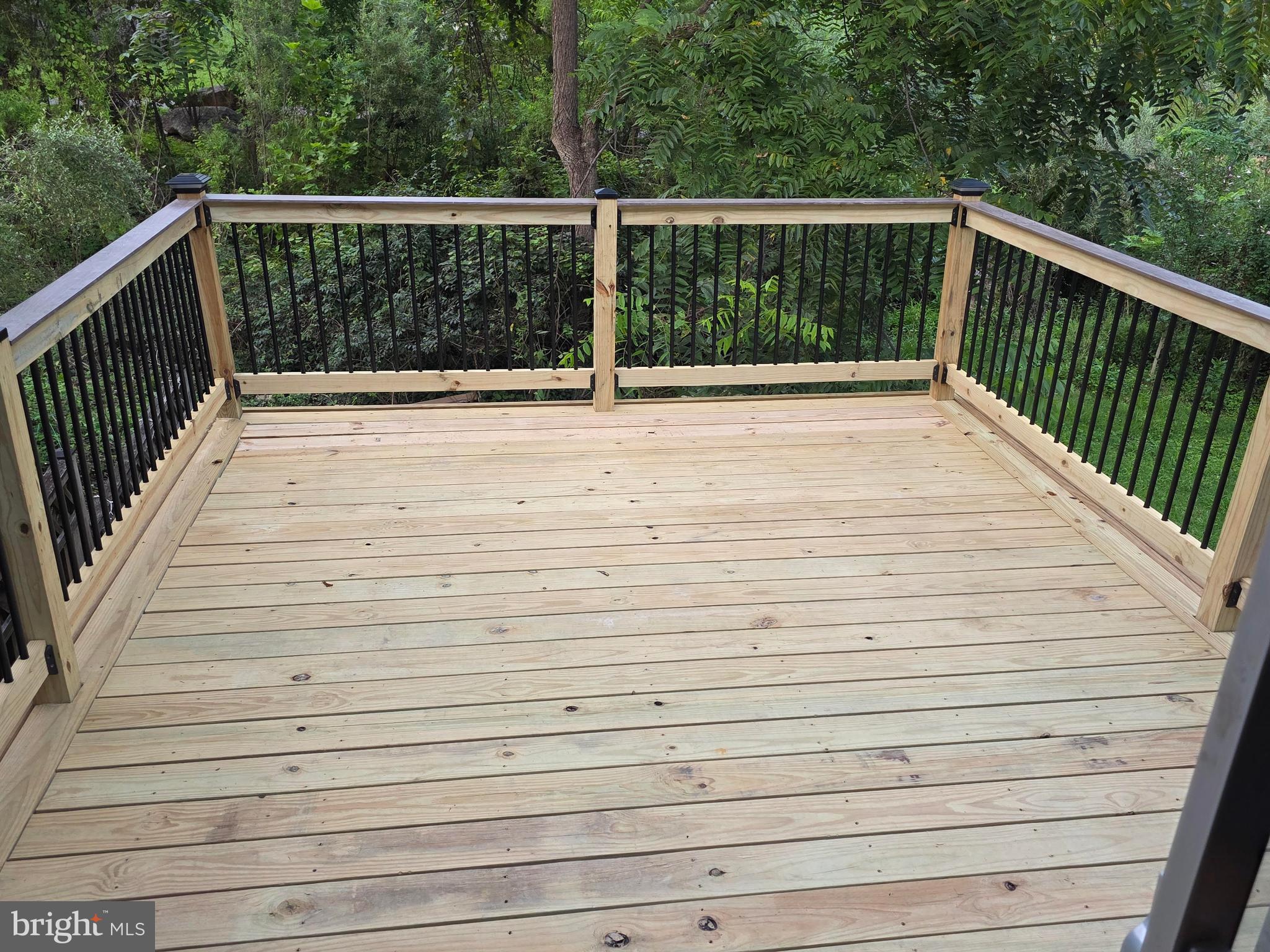 5407 Fallriver Row Court Columbia, MD 21044 - Photo 10 of 36 a view of balcony with small space