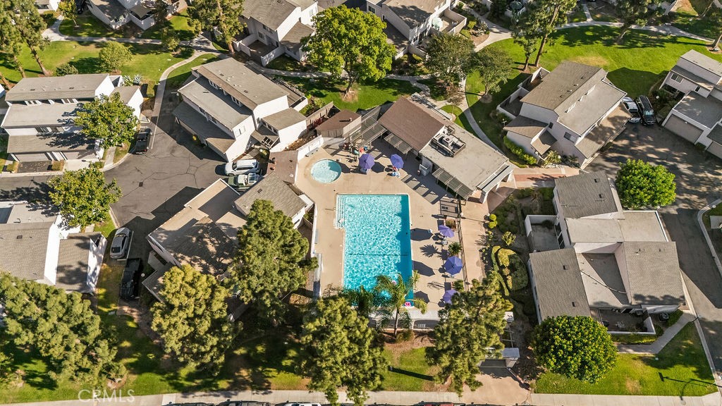 409 North Vía Roma Anaheim, CA 92806 - Photo 11 of 40