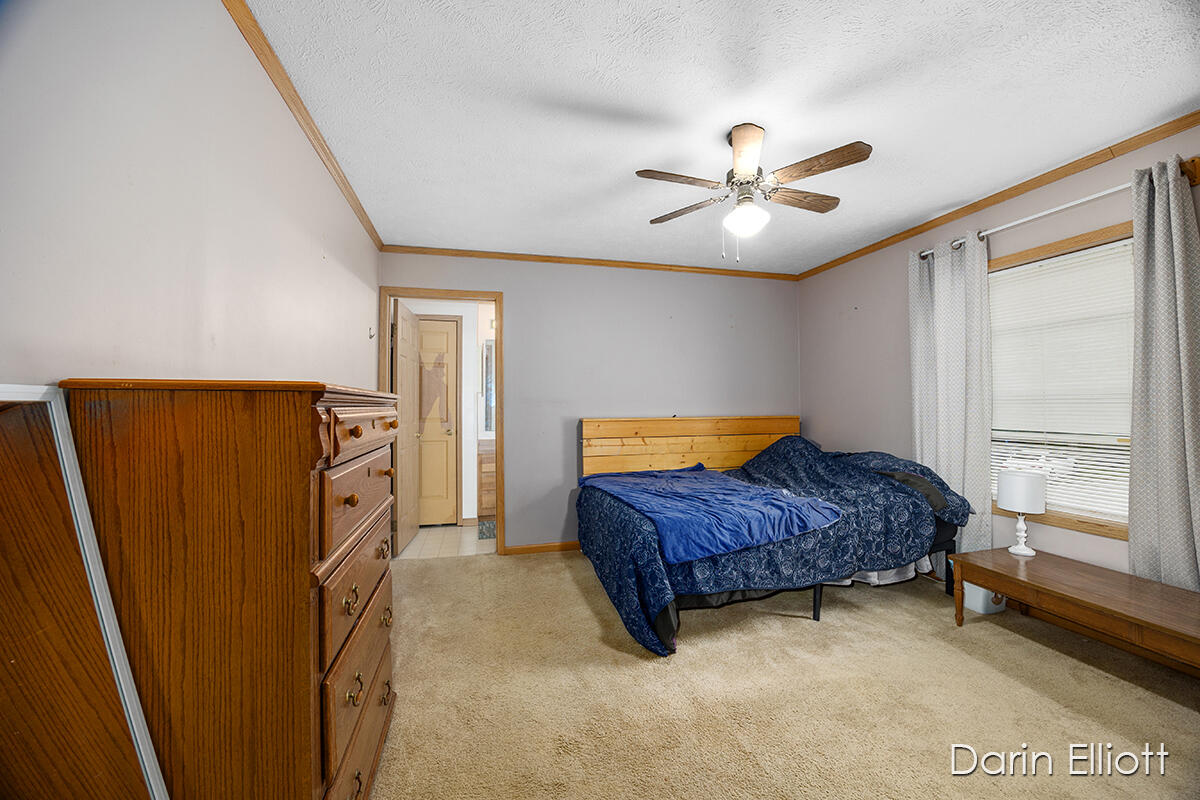 4318 South State Road Durand, MI 48429 - Photo 11 of 27 IMG_1010