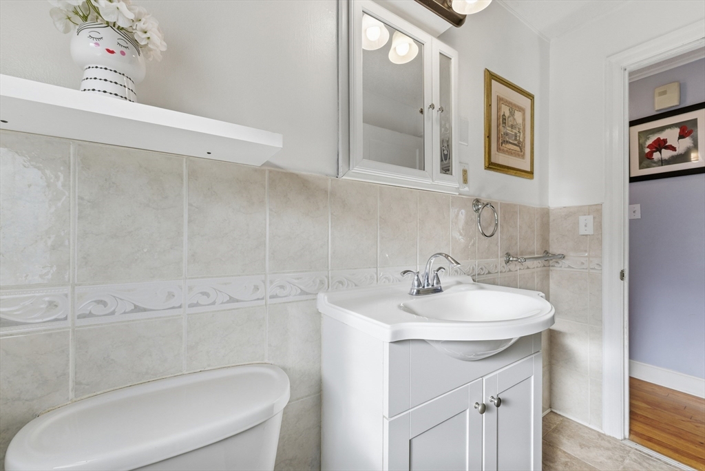 43 Houston Road West Springfield, MA 01089 - Photo 27 of 41