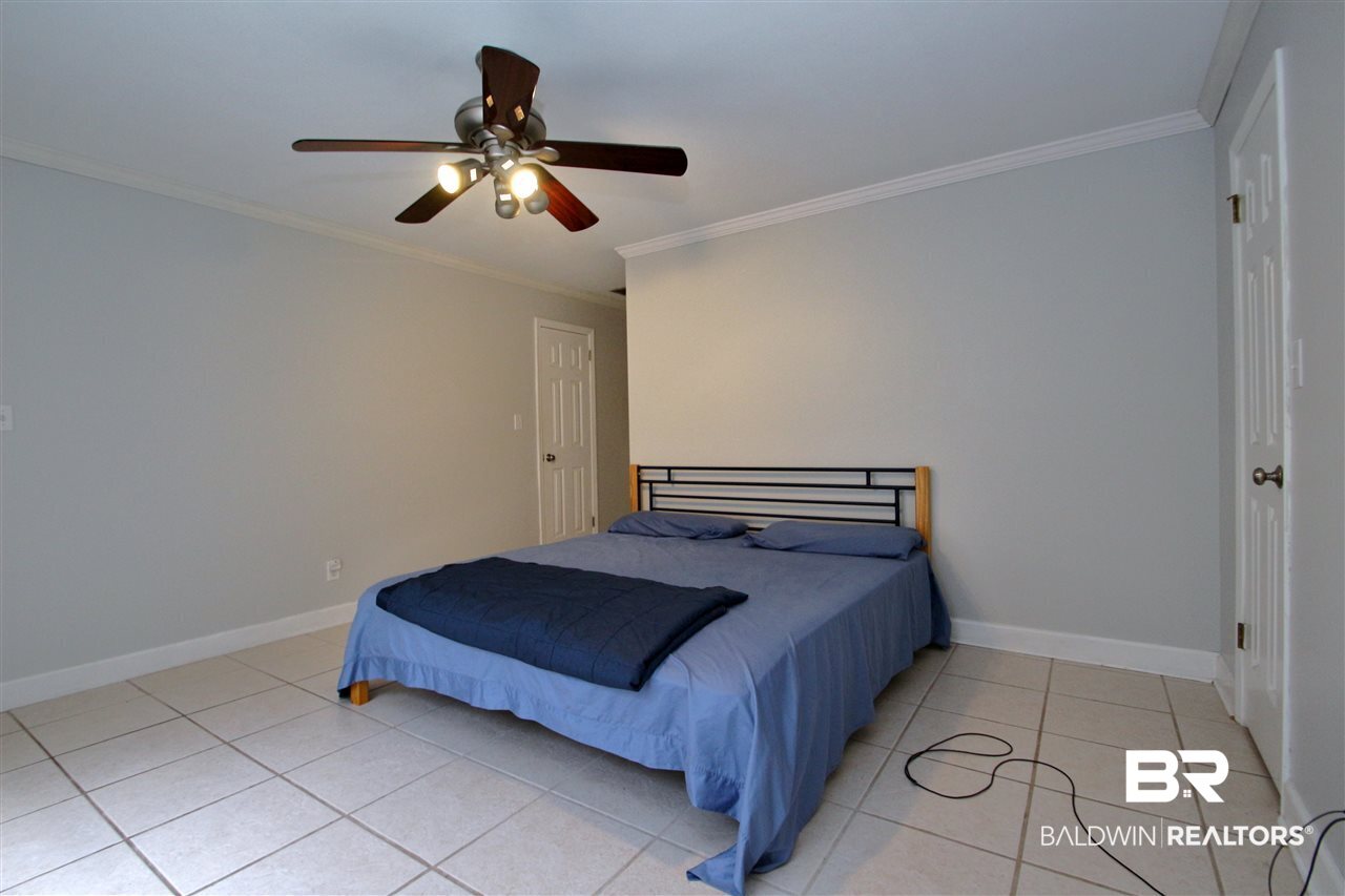 107 Avon Circle East Daphne, AL 36526 - Photo 9 of 24