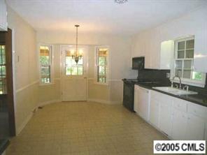1529 Colony Road Rock Hill, SC 29730 - Photo 3 of 8 Gallery Image 3