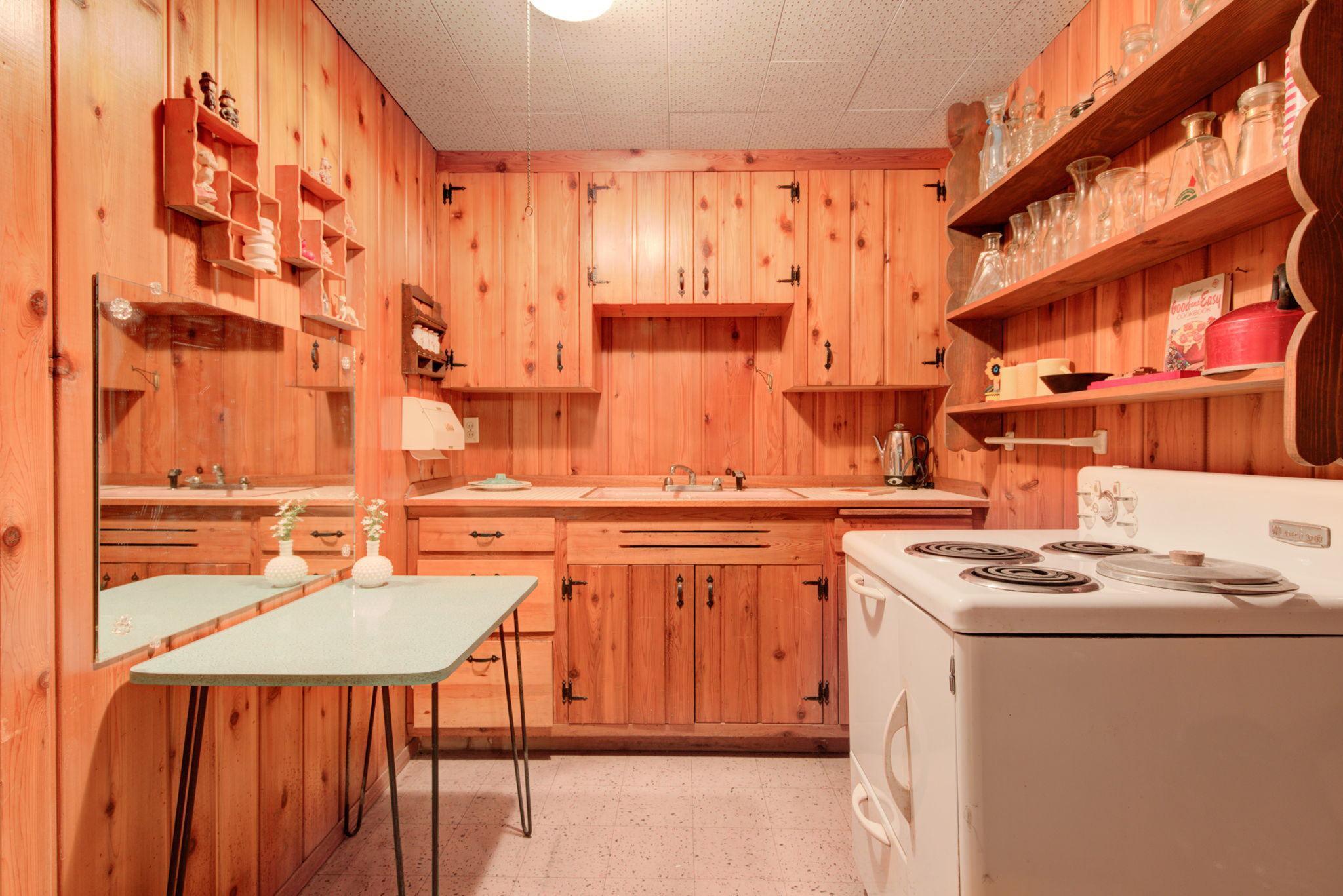 5509 Hansen Road Edina, MN 55436 - Photo 10 of 16