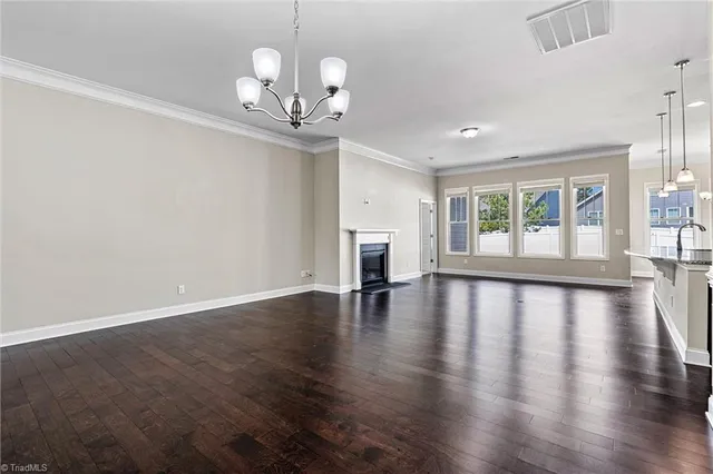 $400,000 | 7850 Fountaingrass Lane, Sherrills Ford, NC 28673