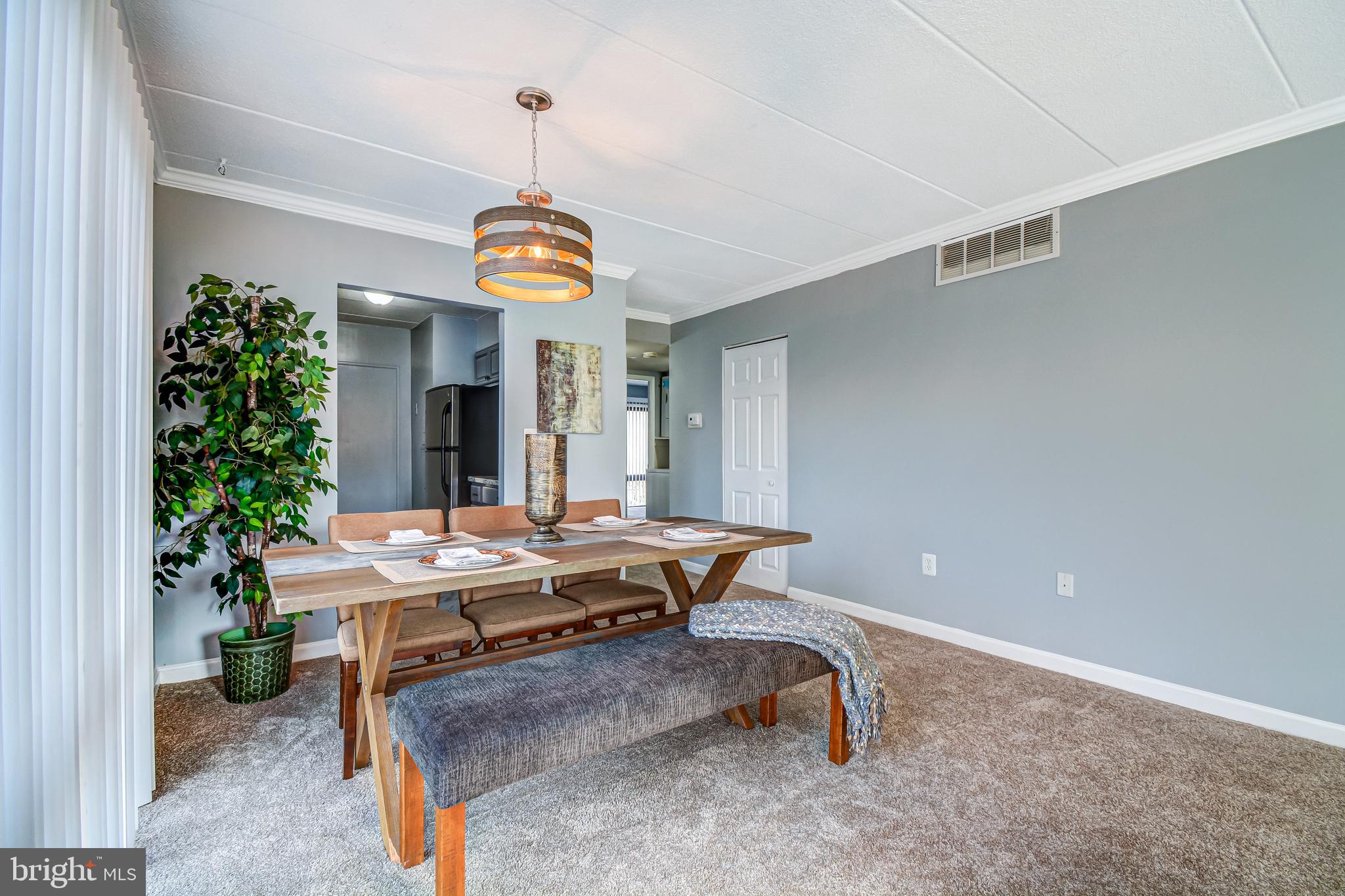 3301 Hewitt Avenue, Unit 501 Silver Spring, MD 20906 - Photo 5 of 33