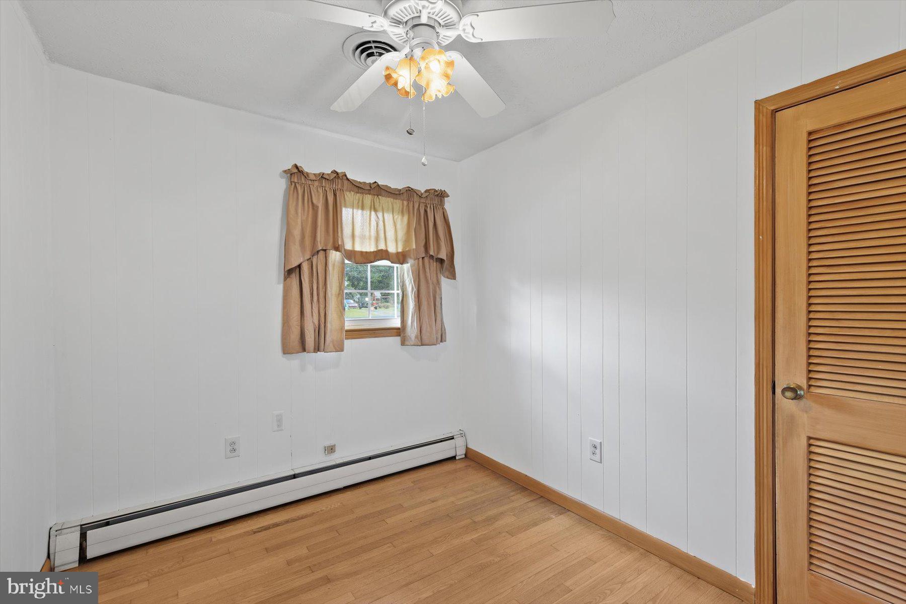 504 Swan Road Salisbury, MD 21801 - Photo 23 of 46 Bedroom 3