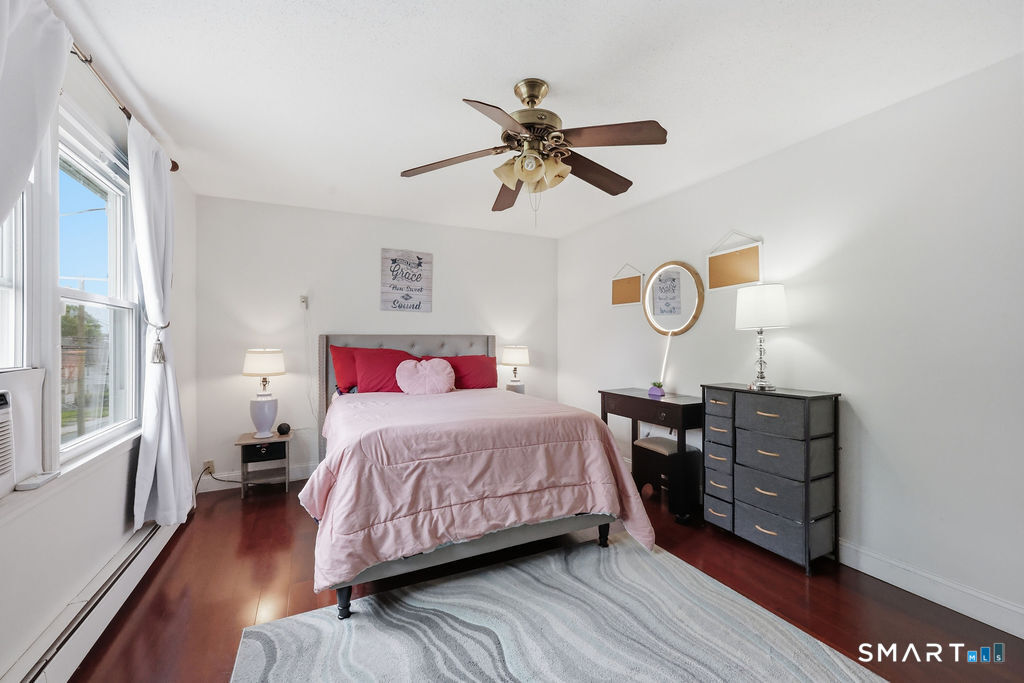 153 Maple Street Manchester, CT 06040 - Photo 12 of 31