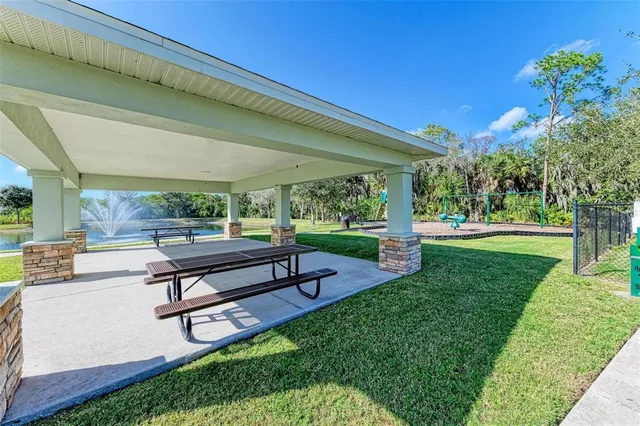 $413,500 | 123 San Avellino Court, Bradenton, FL 34208