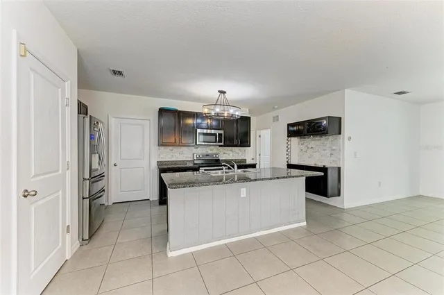 $413,500 | 123 San Avellino Court, Bradenton, FL 34208