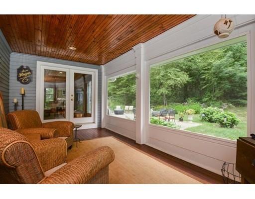 53 Booth Hill Road Scituate, MA 02066 - Photo 13 of 32 Gallery Image 13