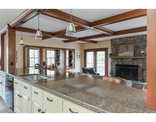 53 Booth Hill Road Scituate, MA 02066 - Photo 8 of 32 Gallery Image 8