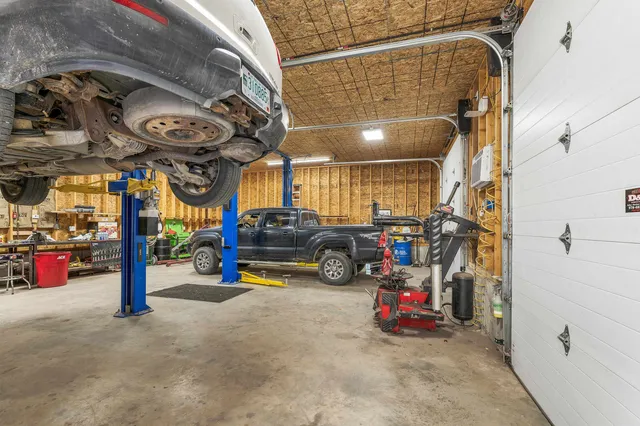 $649,000 | 251 Hill Road, Franklin, NH 03235