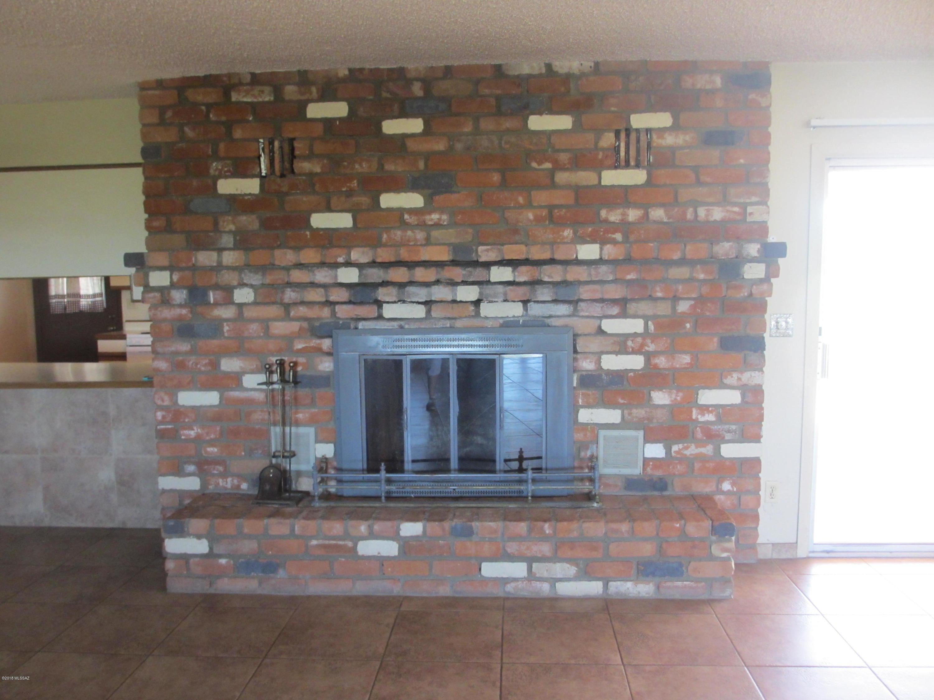 1248 Circulo Aguilar Rio Rico, AZ 85648 - Photo 16 of 41