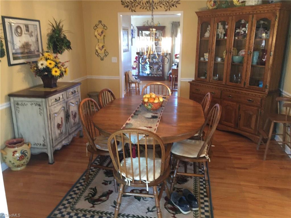 878 Mountain View Road King, NC 27021 - Photo 11 of 30 Dining Room