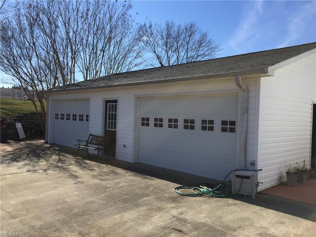 878 Mountain View Road King, NC 27021 - Photo 23 of 30 Detached 36 x 26 garage