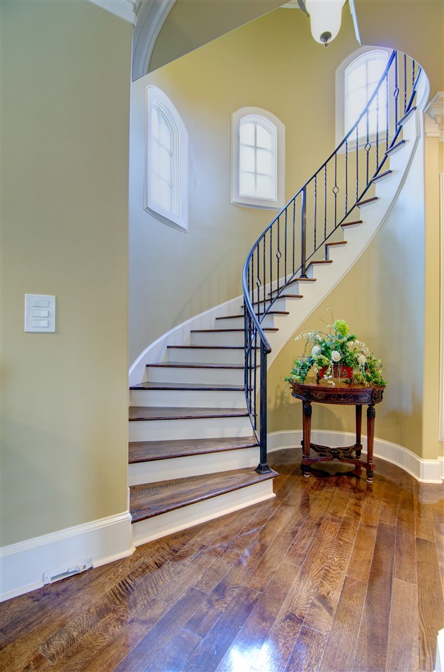 2815 Scarlet Road Germantown, TN 38139 - Photo 10 of 25 Gallery Image 10