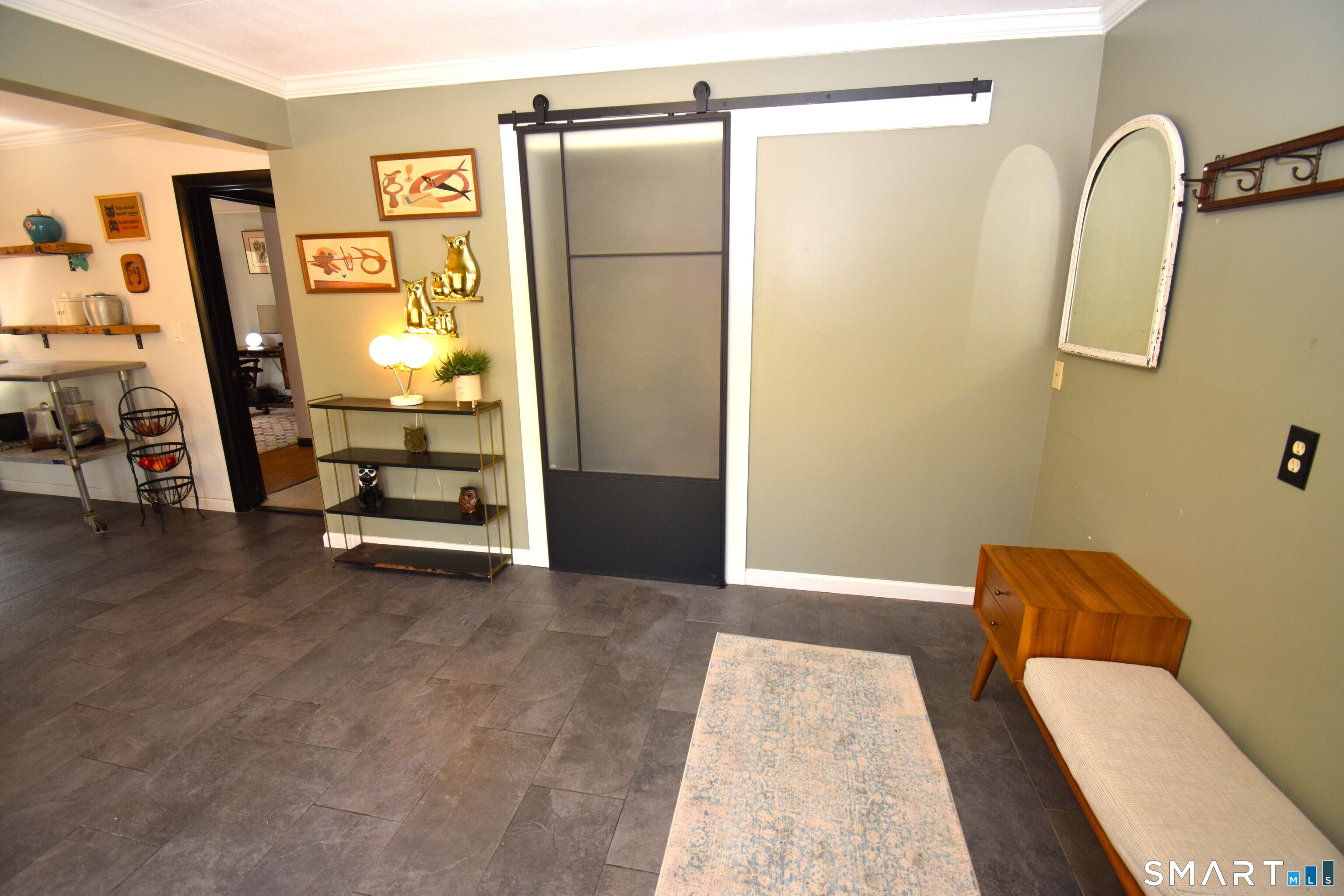 51 Ironworks Road Clinton, CT 06413 - Photo 11 of 39 Concealed Walk In Pantry ~ Also hides the Washer & Dryer
