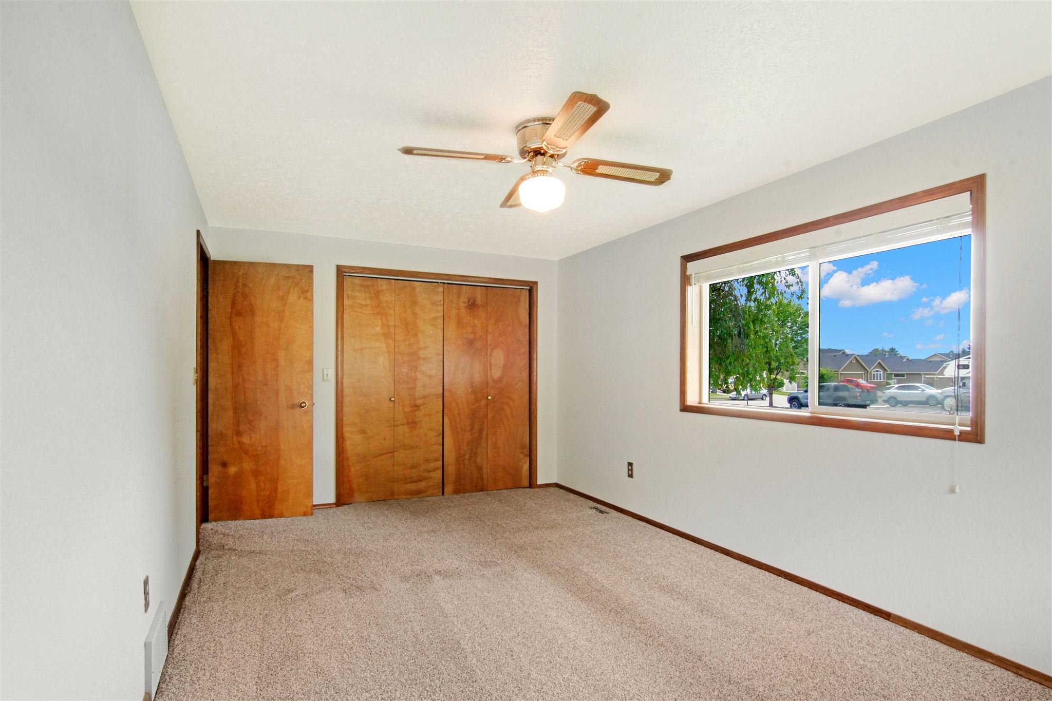 5316 North Best Road Spokane Valley, WA 99216 - Photo 8 of 29 Gallery Image 8