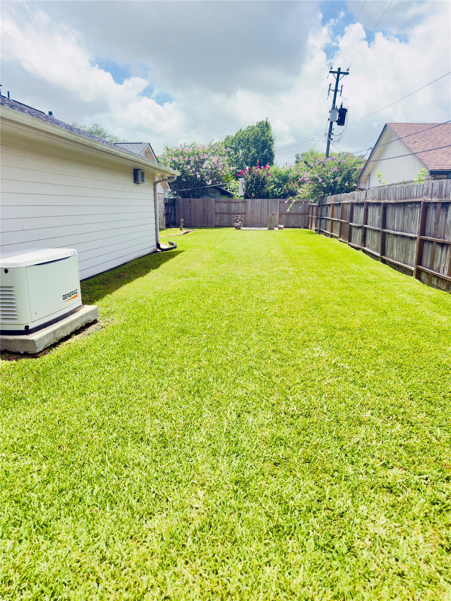 4804 Country Club View Baytown, TX 77521 - Photo 32 of 38