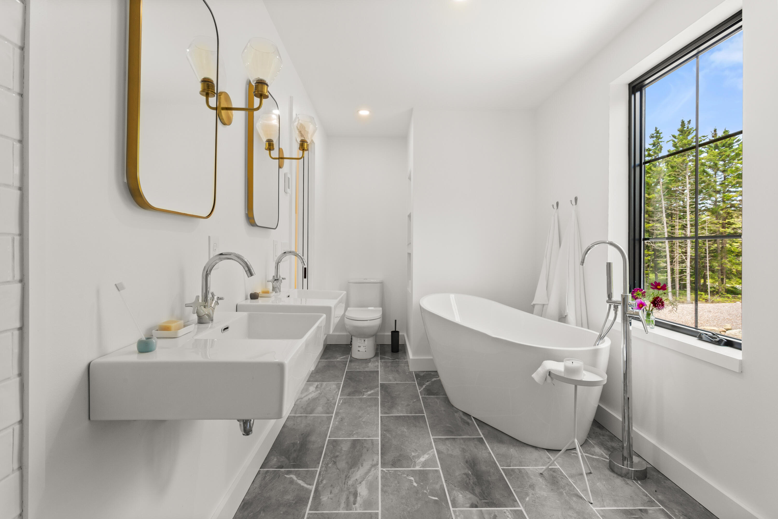 117 Flye Point Road Brooklin, ME 04616 - Photo 39 of 54 Bathroom