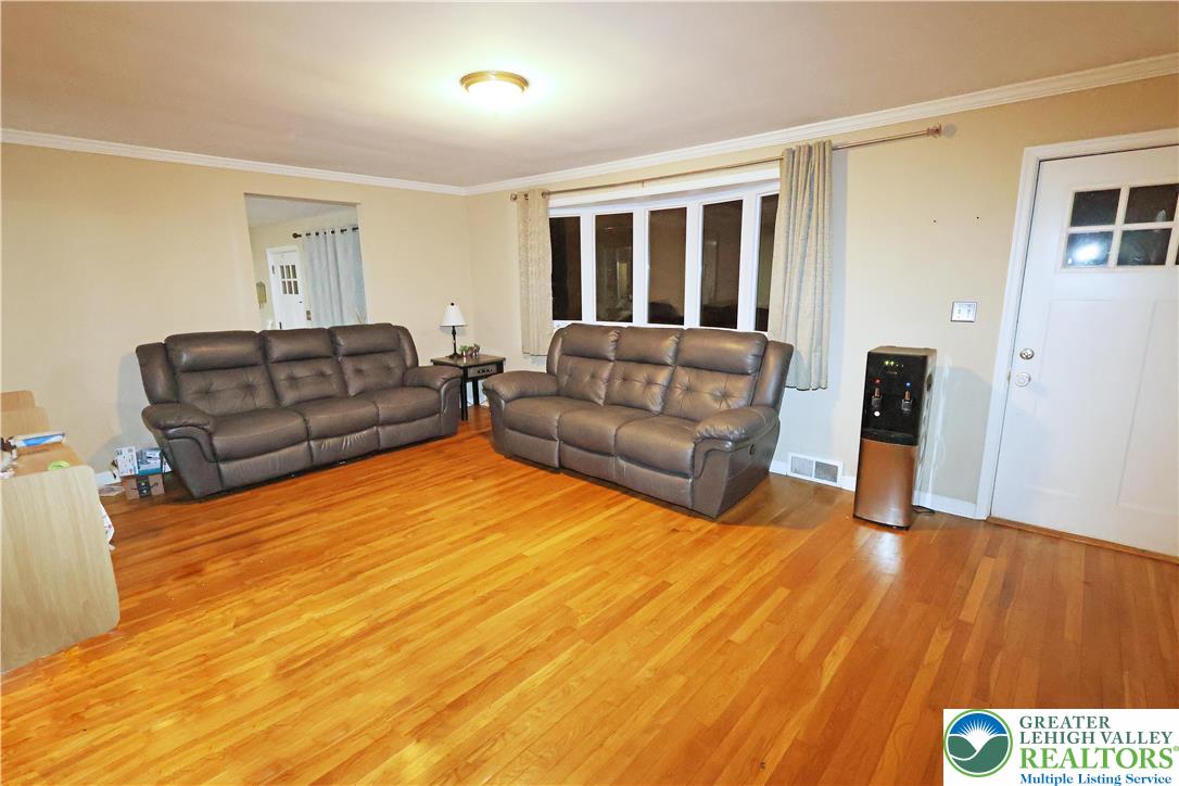 1385 Macada Road Bethlehem, PA 18017 - Photo 3 of 14 Living room with bay window